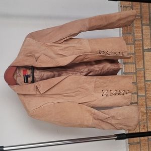 Womens used leather jacket